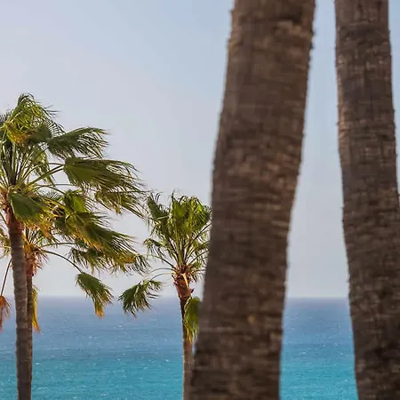 Bahia Calma アパートホテル