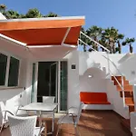 Bahia Calma شقة فندقية كوستا كالما