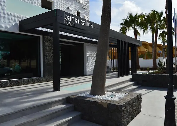 Bahia Calma Aparthotel 4*